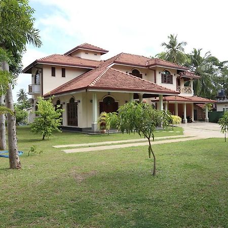 Joshep Villa Negombo Exterior photo